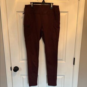 Carhartt Women's Size S Dark Brown Fitted Style Leggings